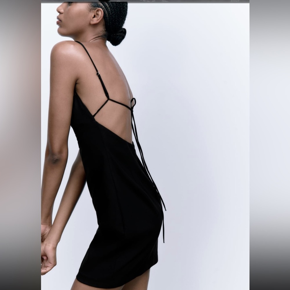 Fitted black stretchy dress from Zara
